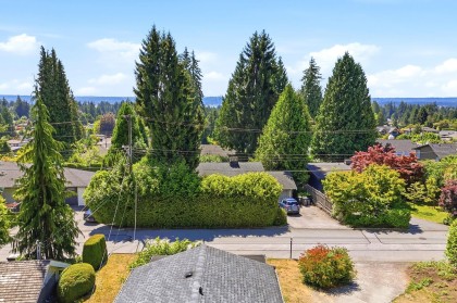 Photo 16 at 3922 Sunnycrest Drive, Forest Hills NV, North Vancouver