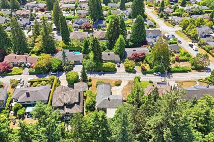 Photo 11 at 3922 Sunnycrest Drive, Forest Hills NV, North Vancouver