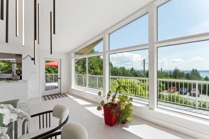 Photo 9 at 1725 Rosebery Avenue, Queens, West Vancouver