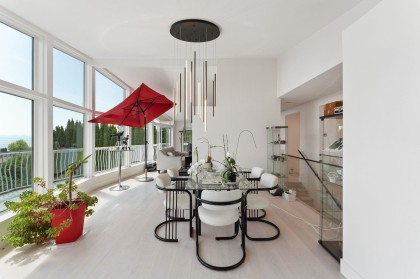 Photo 10 at 1725 Rosebery Avenue, Queens, West Vancouver