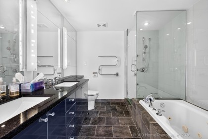 Photo 6 at 1402 - 1281 W Cordova Street, Coal Harbour, Vancouver West