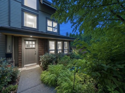 Photo 1 at 2982 Chesterfield Avenue, Upper Lonsdale, North Vancouver