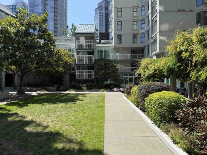 Photo 20 at B901 - 1331 Homer Street, Yaletown, Vancouver West