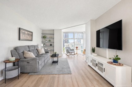 Photo 4 at B901 - 1331 Homer Street, Yaletown, Vancouver West
