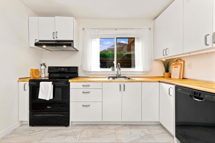 Photo 16 at 877 Old Lillooet Road, Lynnmour, North Vancouver