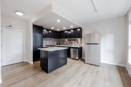Photo 10 at 804 - 1133 Homer Street, Yaletown, Vancouver West