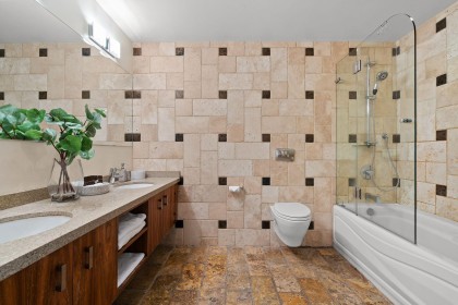 Photo 16 at 4066 Norwood Avenue, Upper Delbrook, North Vancouver