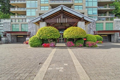 Photo 2 at 503 - 3315 Cypress Place, Cypress Park Estates, West Vancouver