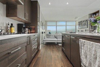 Photo 6 at 503 - 3315 Cypress Place, Cypress Park Estates, West Vancouver