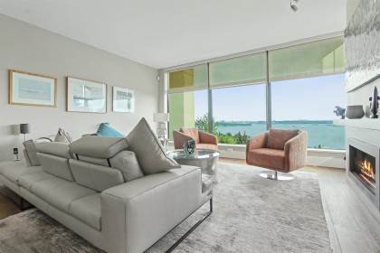 Photo 13 at 503 - 3315 Cypress Place, Cypress Park Estates, West Vancouver