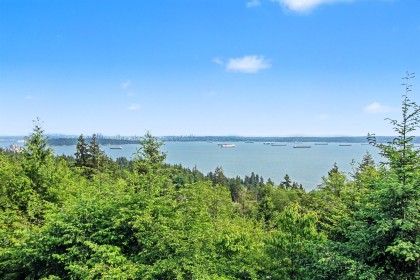 Photo 36 at 503 - 3315 Cypress Place, Cypress Park Estates, West Vancouver