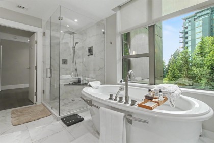Photo 28 at 503 - 3315 Cypress Place, Cypress Park Estates, West Vancouver
