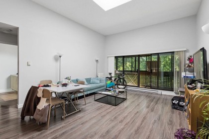 Photo 1 at 311 - 444 W 49th Avenue, South Cambie, Vancouver West
