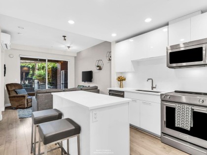 Photo 4 at 117 - 723 W 3rd Street, Harbourside, North Vancouver