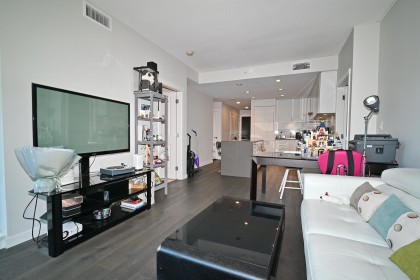 Photo 6 at 907 - 3487 Binning Road, University VW, Vancouver West