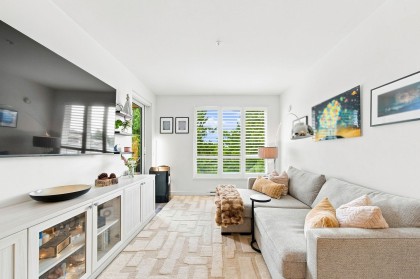 Photo 10 at 401 - 1327 Draycott Road, Lynn Valley, North Vancouver
