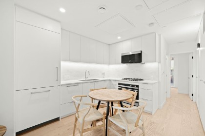 Photo 7 at 107 - 650 E 2nd Street, Lower Lonsdale, North Vancouver