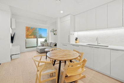 Photo 3 at 107 - 650 E 2nd Street, Lower Lonsdale, North Vancouver
