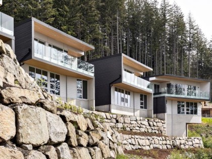 Photo 2 at 3318 Chippendale Road, Cypress Park Estates, West Vancouver