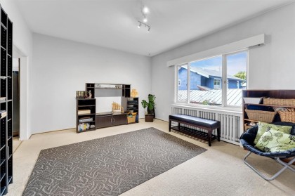 Photo 14 at 360 Keith Road, Park Royal, West Vancouver