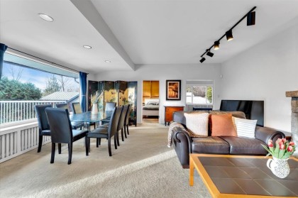 Photo 8 at 360 Keith Road, Park Royal, West Vancouver