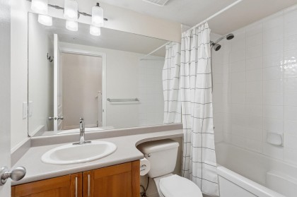 Photo 21 at 410 - 3727 W 10th Avenue, Point Grey, Vancouver West