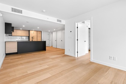Photo 14 at 103 - 6485 Manitoba Street, Oakridge VW, Vancouver West