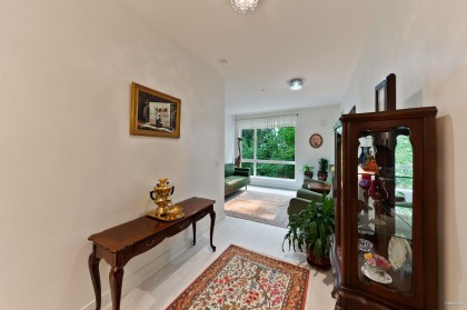 Photo 6 at 205 - 733 W 3rd Street, Harbourside, North Vancouver