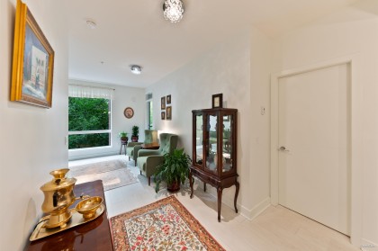 Photo 12 at 205 - 733 W 3rd Street, Harbourside, North Vancouver