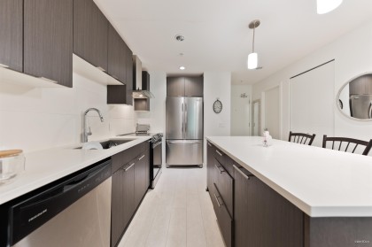 Photo 5 at 205 - 733 W 3rd Street, Harbourside, North Vancouver