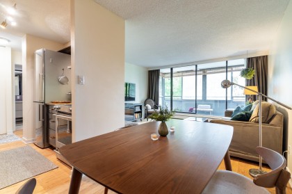 Photo 2 at 405 - 1816 Haro Street, West End VW, Vancouver West
