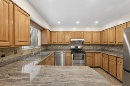 Photo 16 at 5609 White Pine Lane, Grouse Woods, North Vancouver