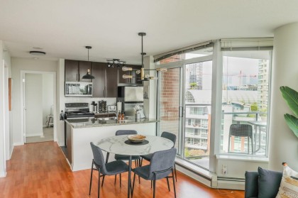 Photo 12 at 1009 - 688 Abbott Street, Downtown VW, Vancouver West