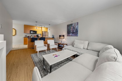 Photo 10 at 305 - 989 Beatty Street, Yaletown, Vancouver West