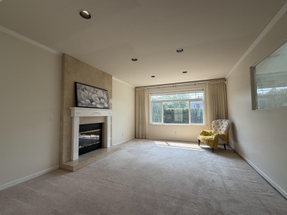 Photo 2 at 1945 W 44th Avenue, Kerrisdale, Vancouver West