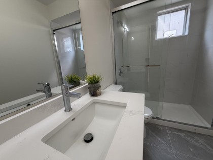 Photo 12 at 1945 W 44th Avenue, Kerrisdale, Vancouver West