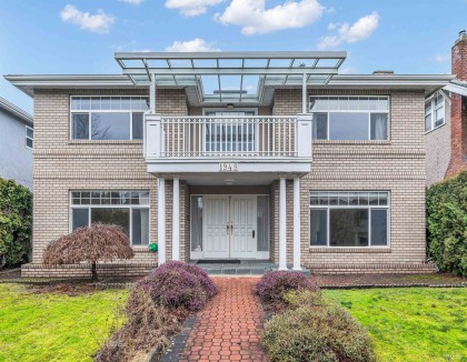 Photo 1 at 1945 W 44th Avenue, Kerrisdale, Vancouver West