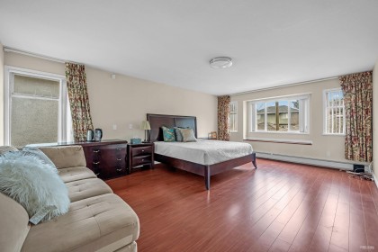 Photo 14 at 1945 W 44th Avenue, Kerrisdale, Vancouver West