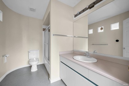 Photo 18 at 1945 W 44th Avenue, Kerrisdale, Vancouver West
