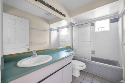 Photo 21 at 1945 W 44th Avenue, Kerrisdale, Vancouver West
