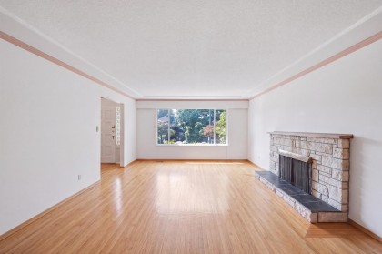Photo 15 at 2727 W 36th Avenue, MacKenzie Heights, Vancouver West