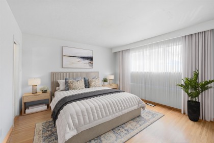 Photo 8 at 2727 W 36th Avenue, MacKenzie Heights, Vancouver West