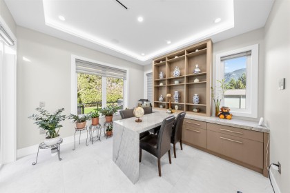 Photo 21 at 515 Ballantree Road, Glenmore, West Vancouver