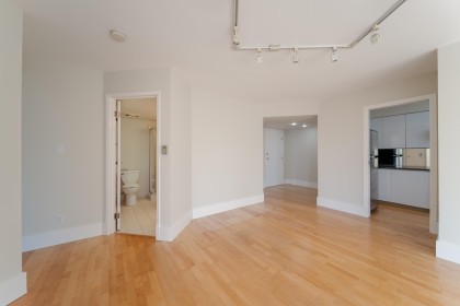 Photo 10 at 905 - 1010 Burnaby Street, West End VW, Vancouver West