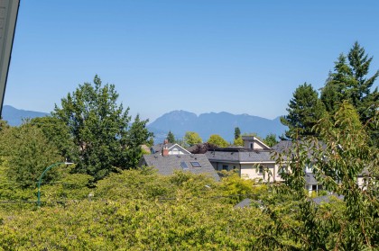 Photo 24 at 1 - 4503 W 15th Avenue, Point Grey, Vancouver West