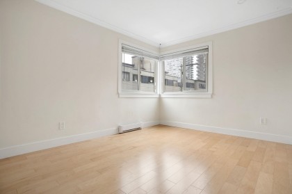 Photo 10 at 213 - 1940 Barclay Street, West End VW, Vancouver West