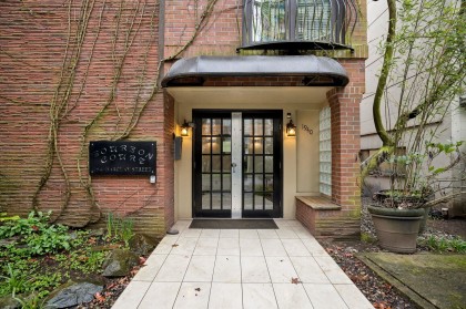 Photo 4 at 213 - 1940 Barclay Street, West End VW, Vancouver West