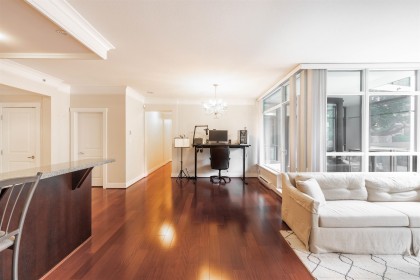 Photo 6 at 218 - 4685 Valley Drive, Quilchena, Vancouver West