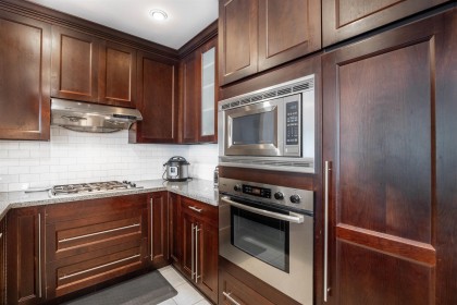 Photo 5 at 218 - 4685 Valley Drive, Quilchena, Vancouver West