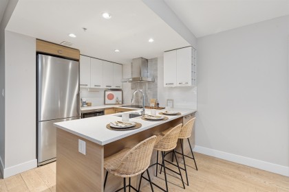 Photo 6 at 329 - 1783 Manitoba Street, False Creek, Vancouver West
